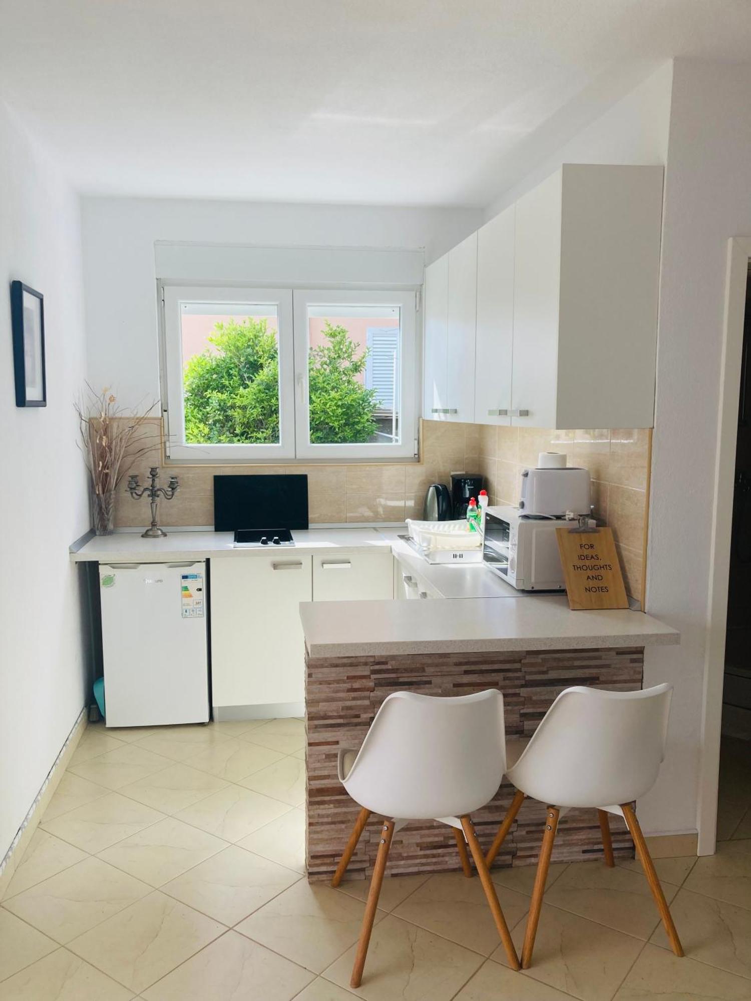 Apartments Jurakovic Живогошче Экстерьер фото