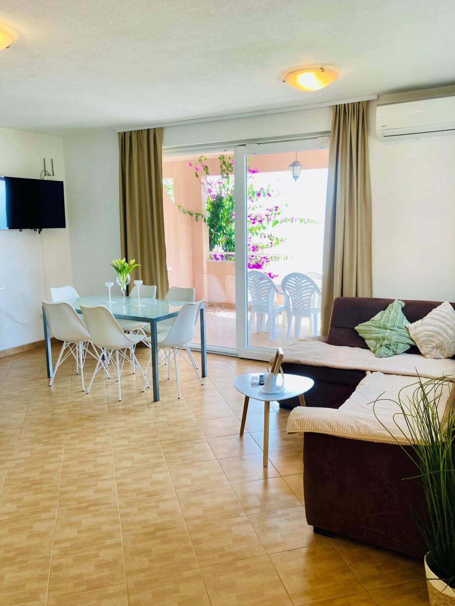 Apartments Jurakovic Живогошче Экстерьер фото